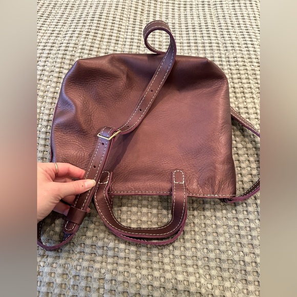 Portland Leather co Mini crossbody zipper - Picture 4 of 4